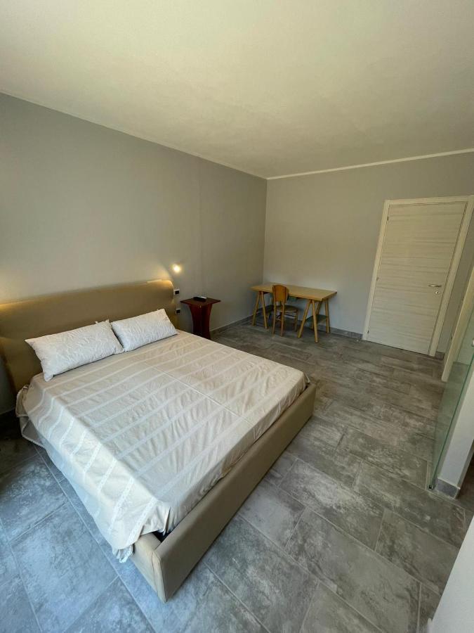 אסמיני Casa Camere Pistis מראה חיצוני תמונה