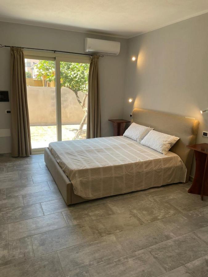 אסמיני Casa Camere Pistis מראה חיצוני תמונה